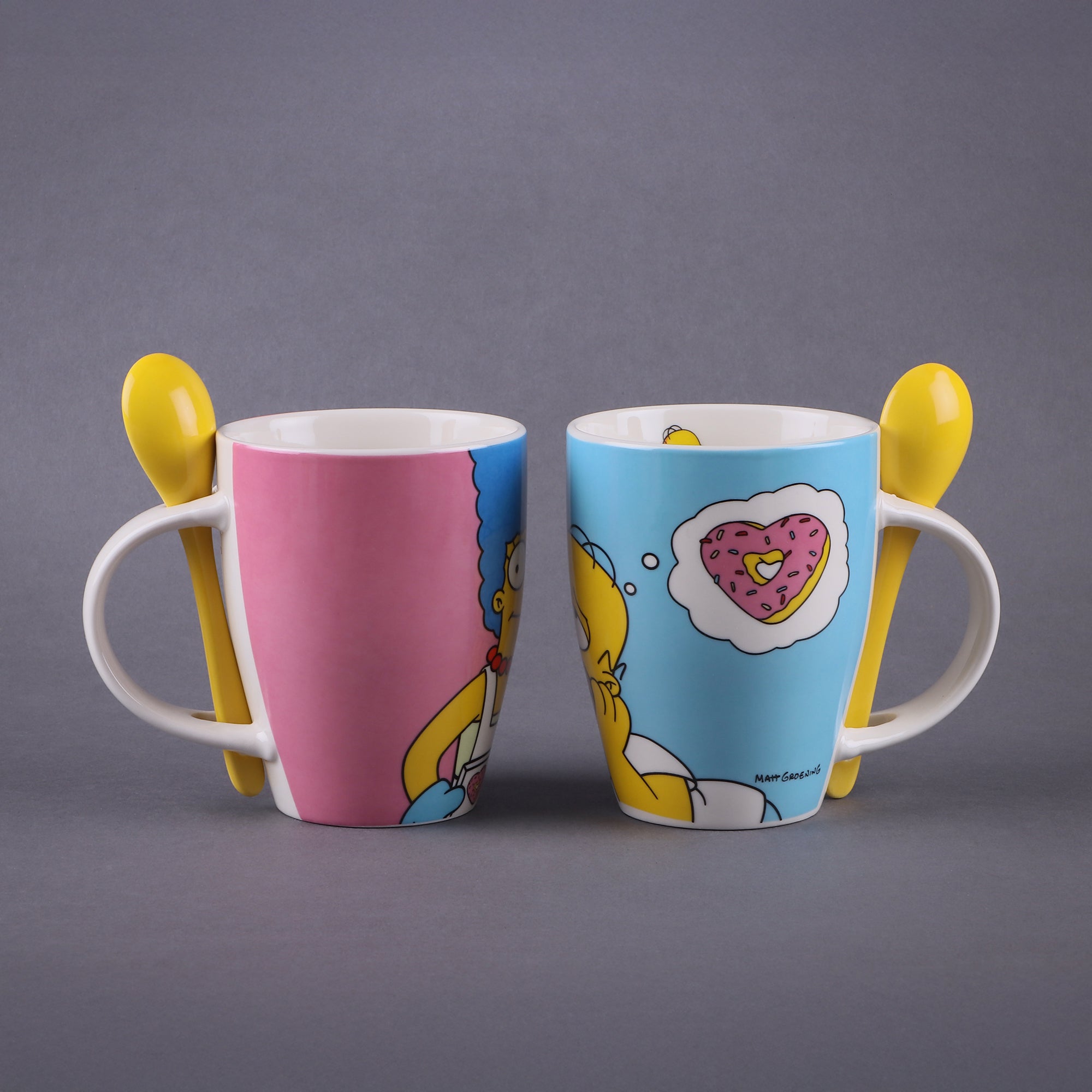 Juego de 2 Tazas de Cerámica con Cuchara Fun kids Disney Los Simpson Homero & Marge 340ml