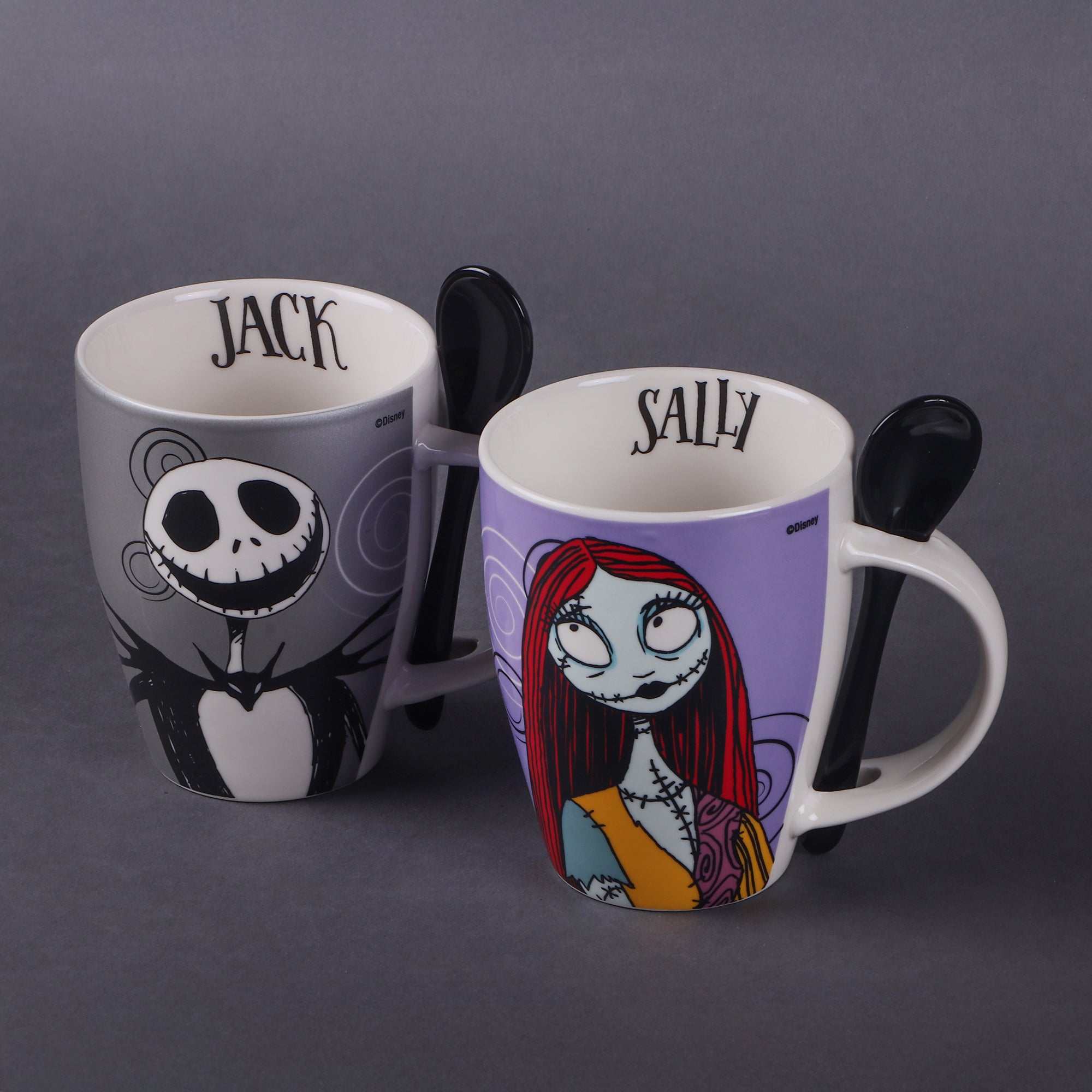 Juego de 2 Tazas de Cerámica con Cuchara Fun Kids El Extraño Mundo de Jack 310ml
