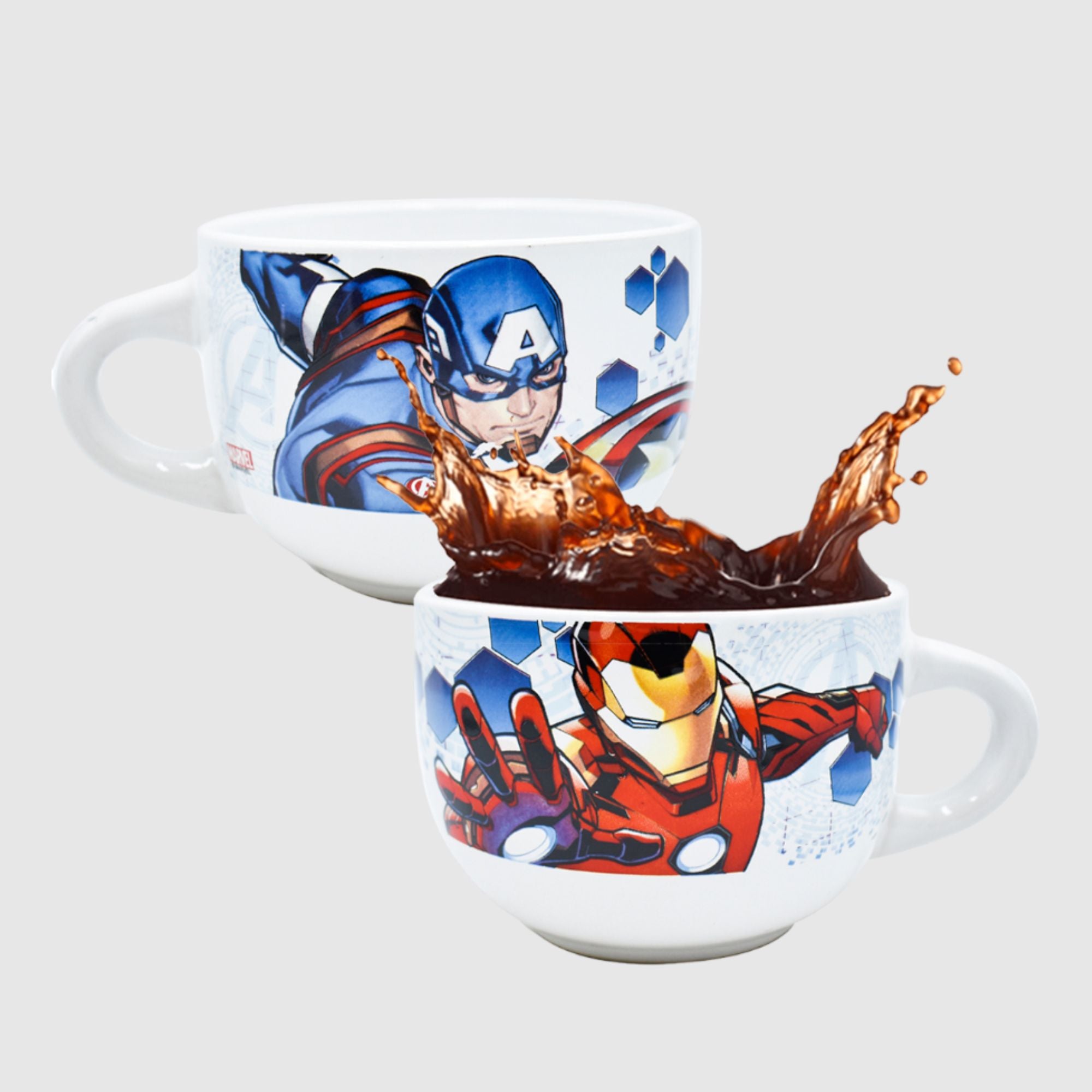 Taza Blanca Jumbo Fun Kids Disney Marvel Avengers Iron Man & Capitan America Ceramica 820ml