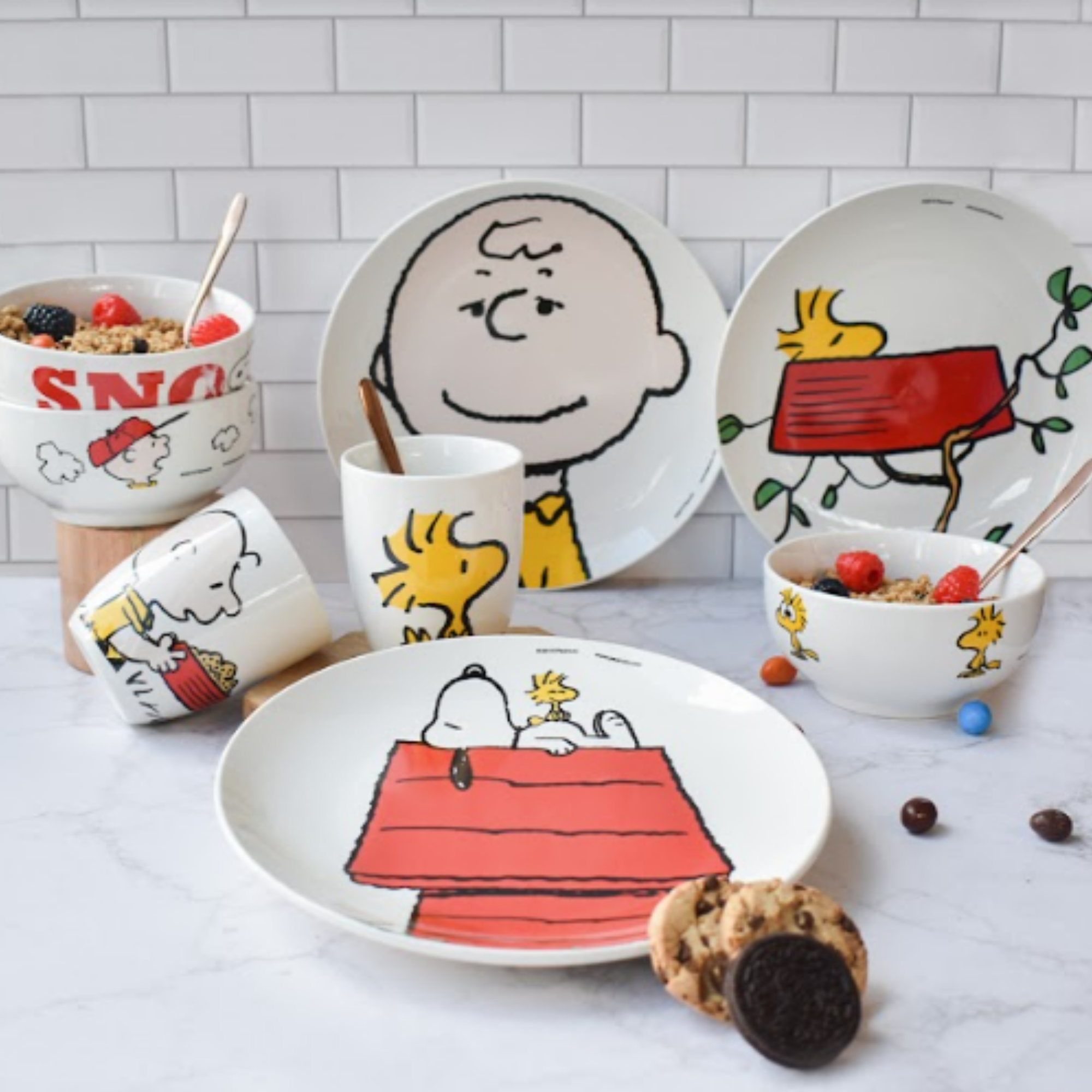 Vajilla de Porcelana Snoopy Charlie Brown Fun Kids 12pz